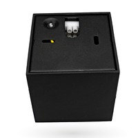 Smart LED Opbouwspot - Vierkant - Zwart - 5W - RGBWW - Kantelbaar - IP20 Lightexpert Smart LED Opbouwspot - Vierkant - Zwart - 5W - RGBWW - Kantelbaar - IP20