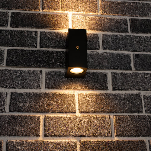 LED's Light LED Buitenlamp met Schemersensor - Up & Down - Zwart - 2x GU10 Fitting - IP44