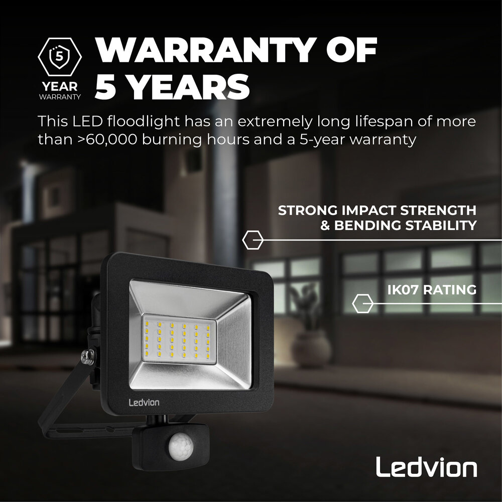 Ledvion Osram LED Breedstraler met Sensor 30W – 4000K - Quick Connector - 5 Jaar garantie