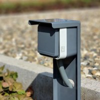 Buitenstopcontact - Hager Berker Schakelmateriaal - 1 Stopcontact - IP55 - 65cm Hager Berker Buitenstopcontact - Hager Berker Schakelmateriaal - 1 Stopcontact - IP55 - 65cm