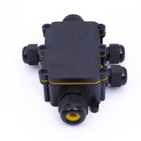 Lasdoos IP68 - 5 Flexible ingangen 4-8MM Lightexpert Lasdoos IP68 - 5 Flexible ingangen 4-8MM