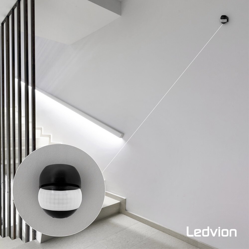 Ledvion Zwarte Opbouw Bewegingssensor 180° Met Schemerschakelaar 12M Bereik Max. 400W