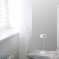 Oplaadbare Tafellamp - 2W - 3000K - IP54 - Dimbaar via touch Lightexpert Oplaadbare Tafellamp - 2W - 3000K - IP54 - Dimbaar via touch