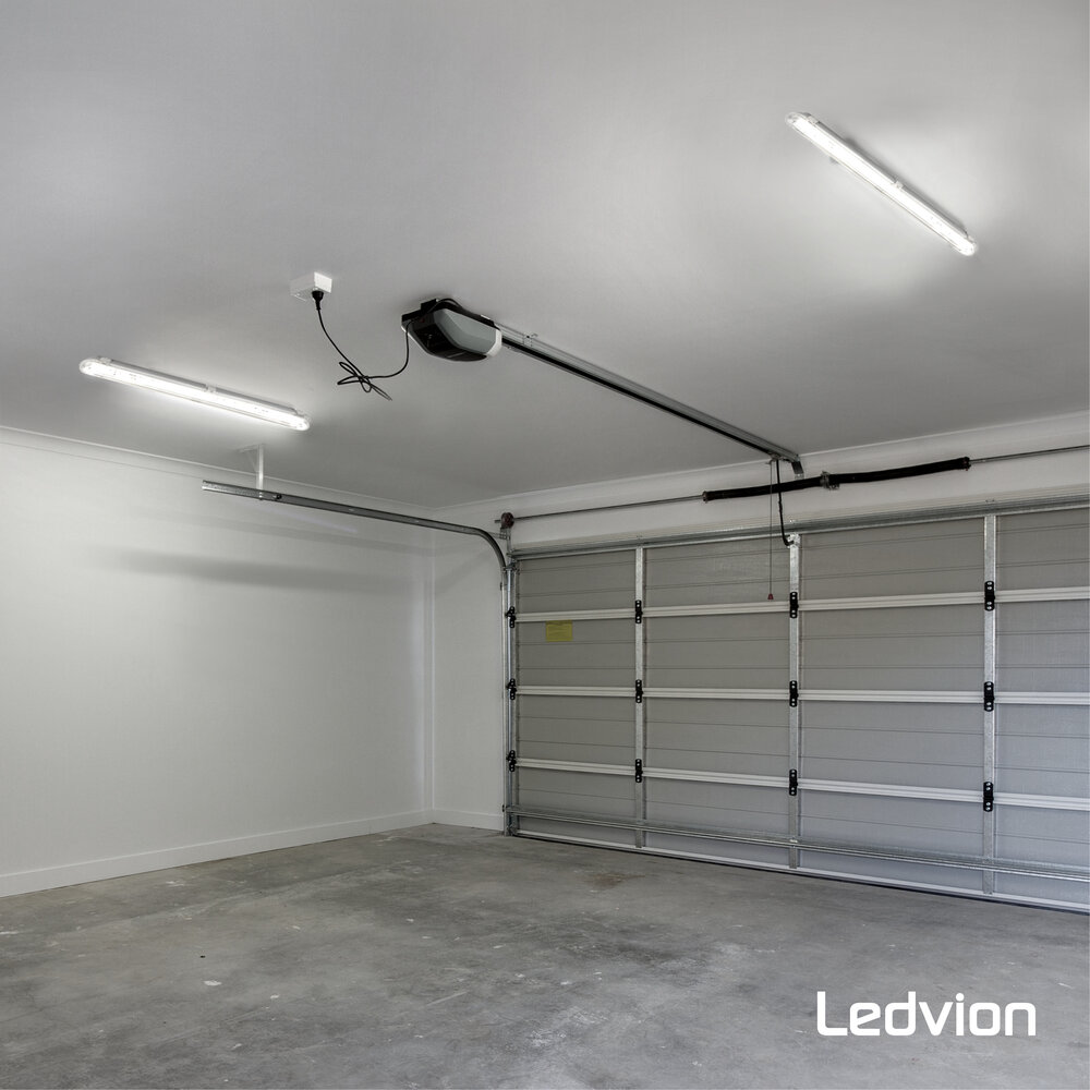 Ledvion LED TL Armatuur met Sensor 120cm - IP65 - RVS Clips