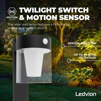 Ledvion LED Solar Staande Buitenlamp met Bewegingssensor - Zwart - IP44