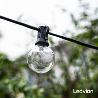 Ledvion 5,5m LED Prikkabel met Afstandsbediening + 3m aansluitsnoer - G40 - 2700K - 12V - IP44 - Koppelbaar - Incl. 10 LED Lampen - Plug & Play