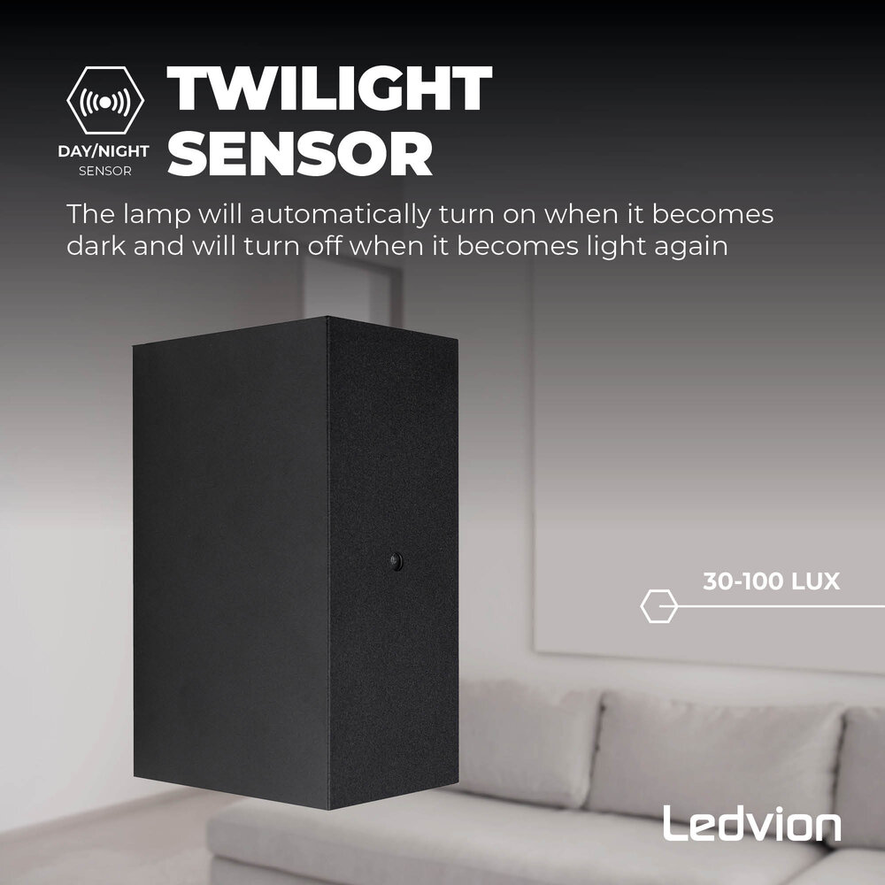 Ledvion Dimbare Wandlamp Buiten met Schemeringssensor - Tweezijdig - 3W - 2700K - IP44 - Zwart