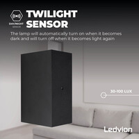 Ledvion Dimbare Wandlamp Buiten met Schemeringssensor - Tweezijdig - 3W - 2700K - IP44 - Zwart
