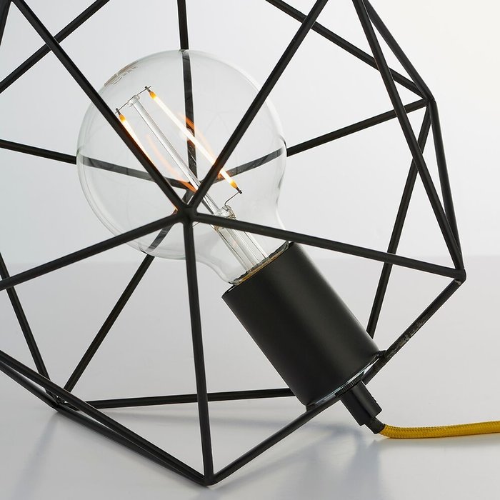 Modern Wire Cage Table Lamp