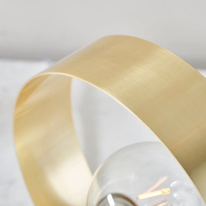 Hoop - Brushed Brass Minimalist Table Lamp