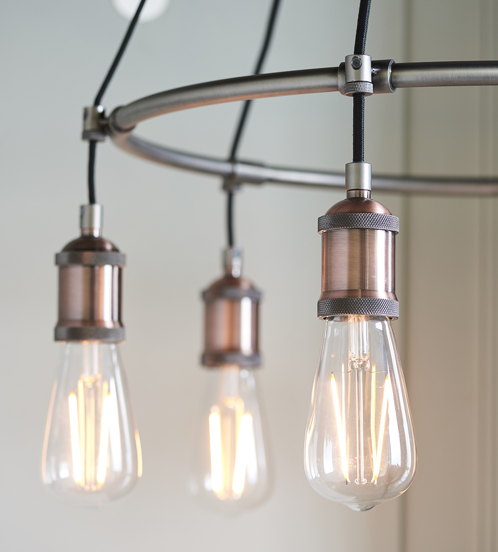 E27 Vintage Style Pear Shape Clear Glass Decorative LED Bulb 2W