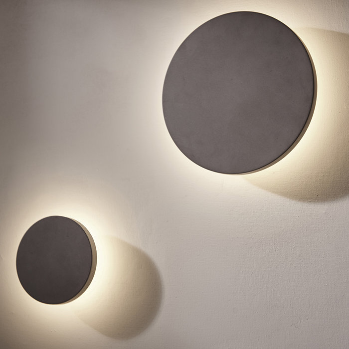 Noe - Minimalist Concrete Disc Wall Light - Large