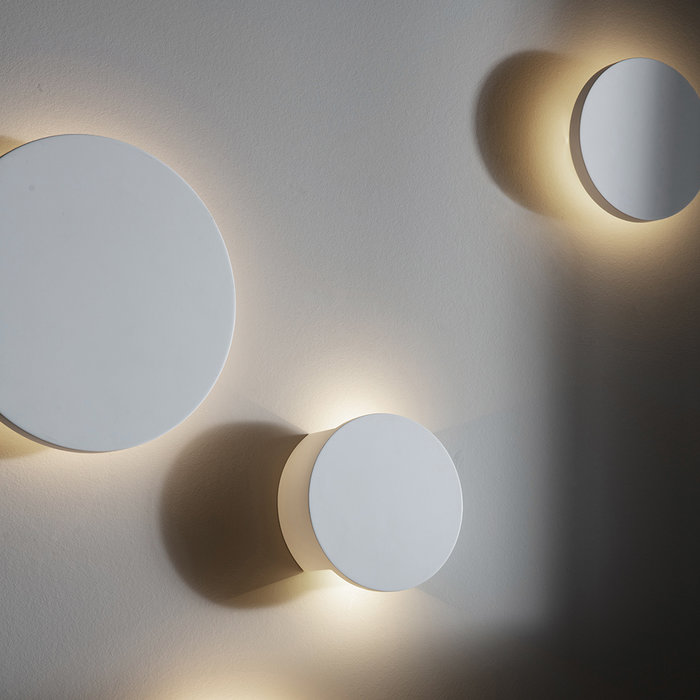Noe - Minimalist White Plaster Disc Wall Light - Small