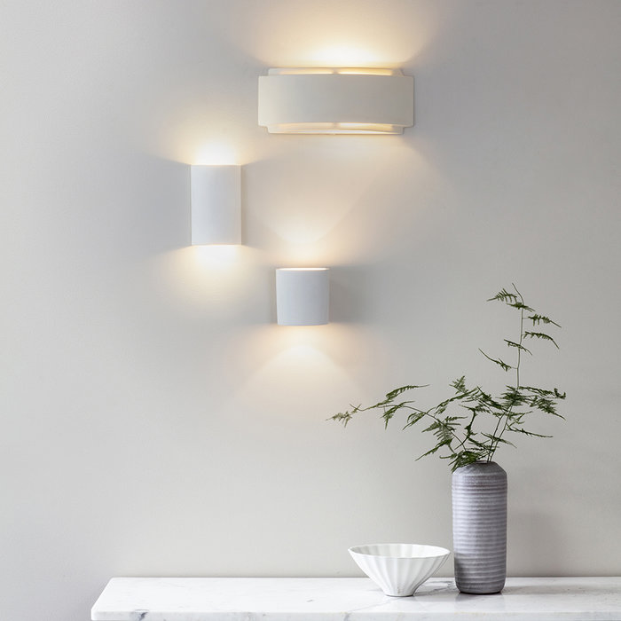 Juni - Modern White Plaster Up & Down Wall Light