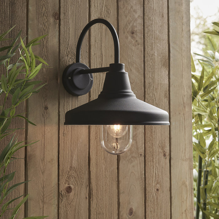 Farmhouse - Classic Industrial Black Outdoor Wall Light