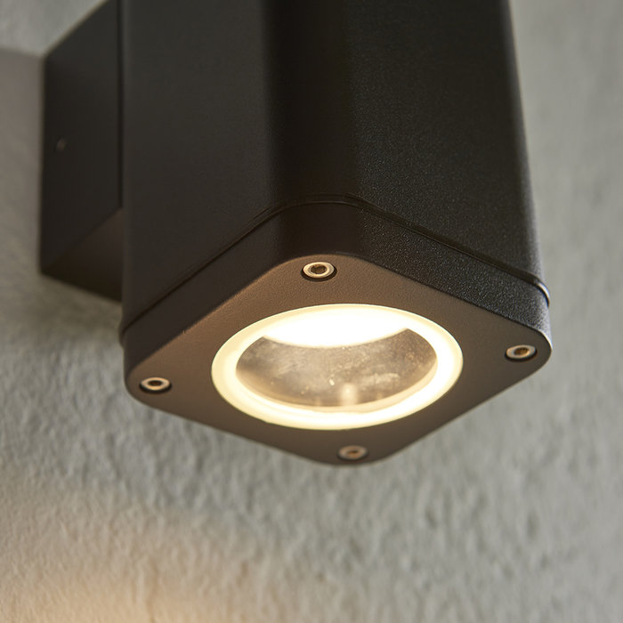 Milton - Outdoor LED Wall Light