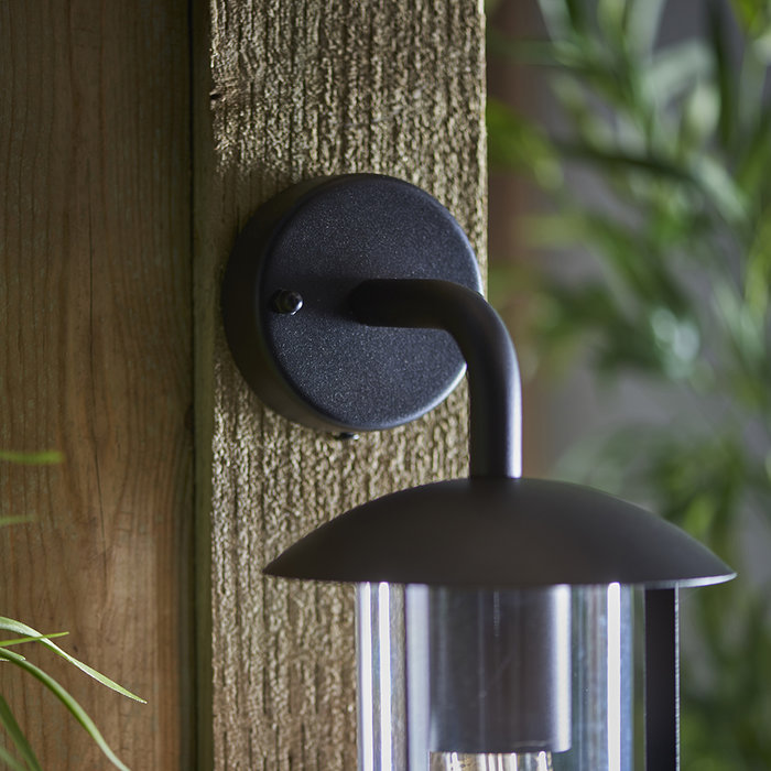 Quinn - Outdoor LED Wall Light