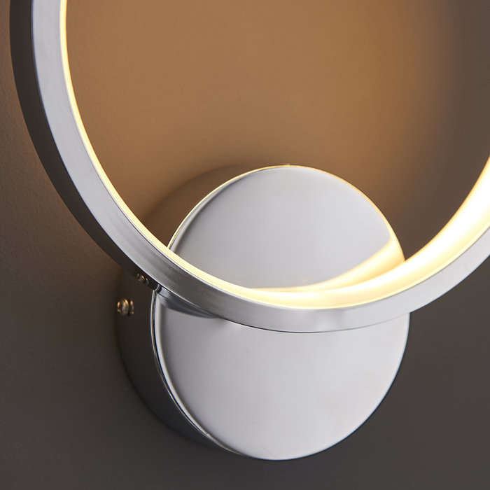 Radius - LED Wall Light