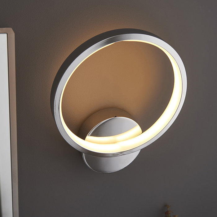 Radius - LED Wall Light