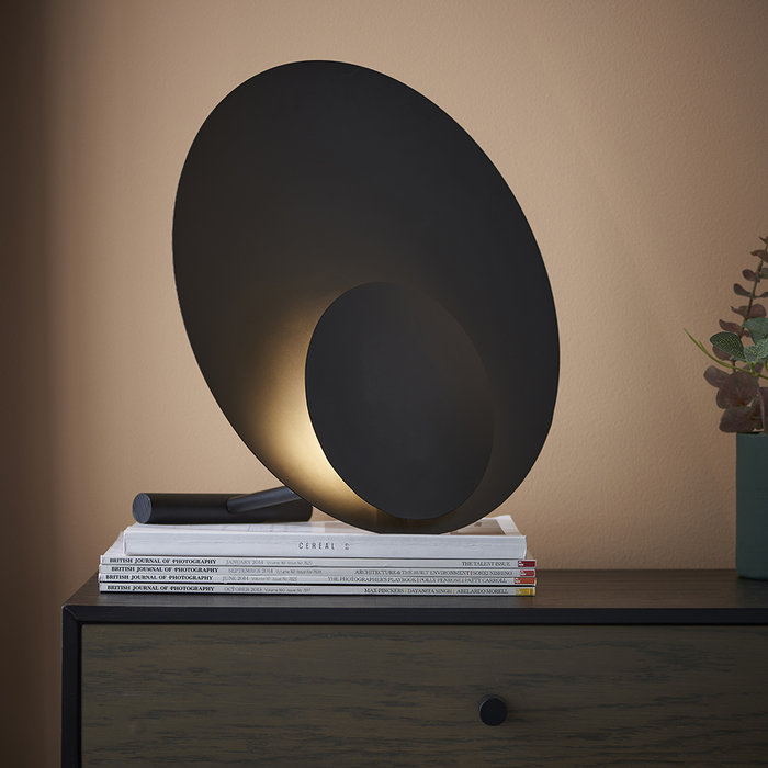 Burlyn - Large Black Circle Table Lamp