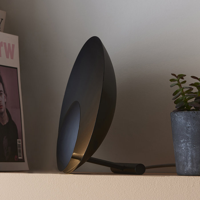 Black - Small Black Circle Table Lamp