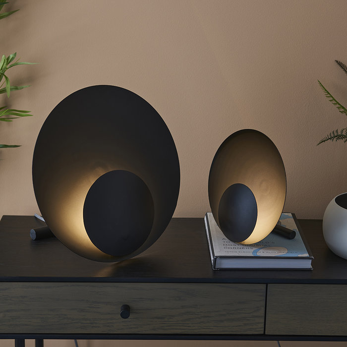 Black - Small Black Circle Table Lamp