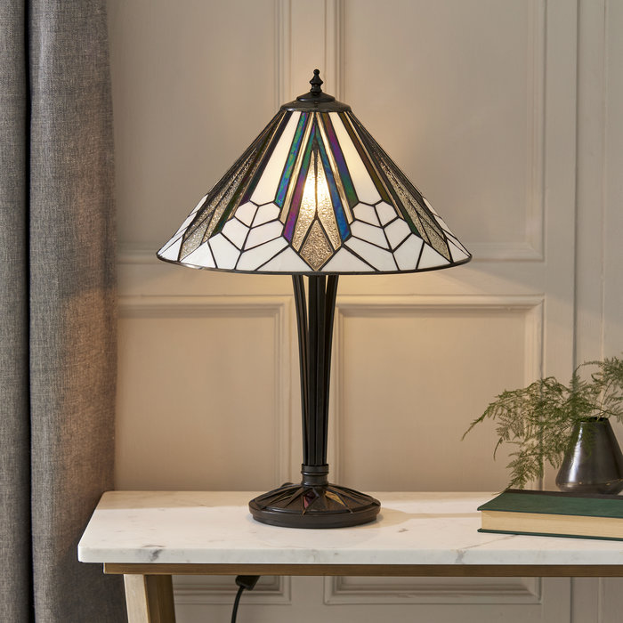 Astoria - Medium Tiffany Table Lamp