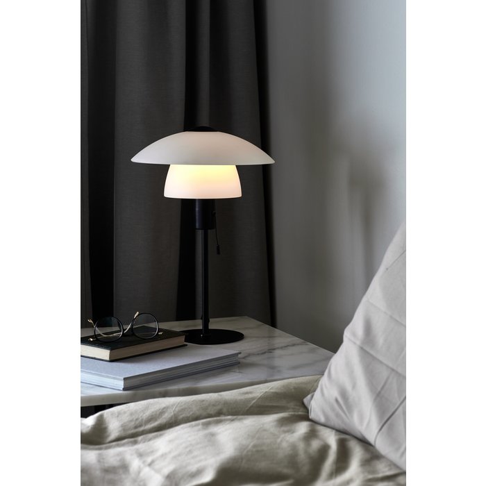 Verona - Louvred White Scandi Table Lamp