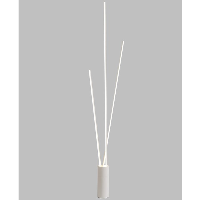 Patayo - 3 Light LED Floor Lamp in White