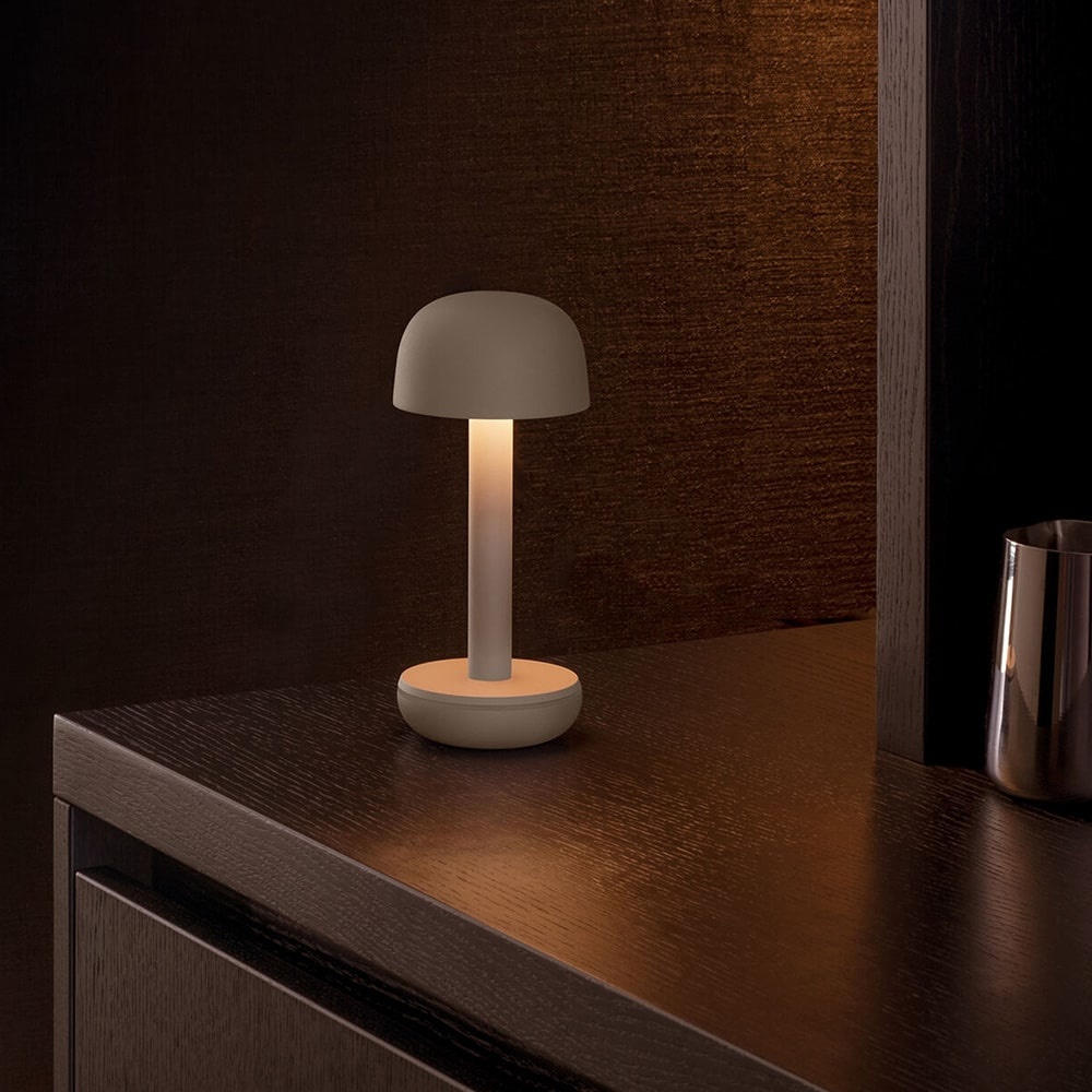 Noble Two Battery-Operated Table Lamp Beige Lightbox