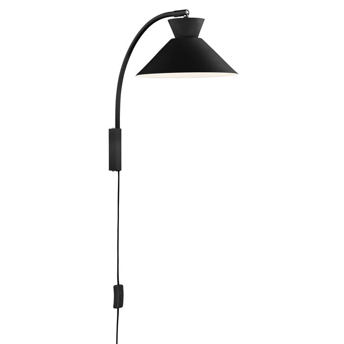 Dialle - Minimalist Scandi Wall Light - Black