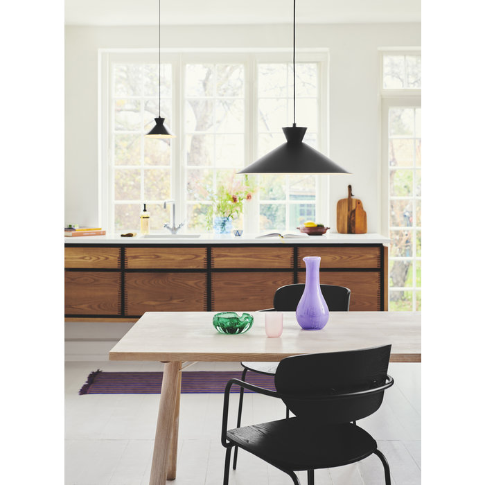 Dialle - Minimalist Scandi Pendant - Black