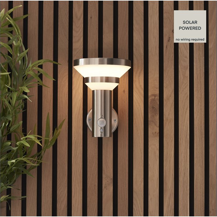 Halton - Solar-Powered Outdoor Wall Light with Motion Sensor