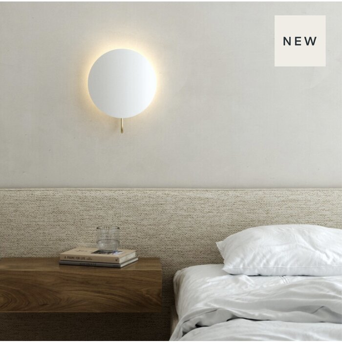 Sparga - White & Brass Scandi Wall Light