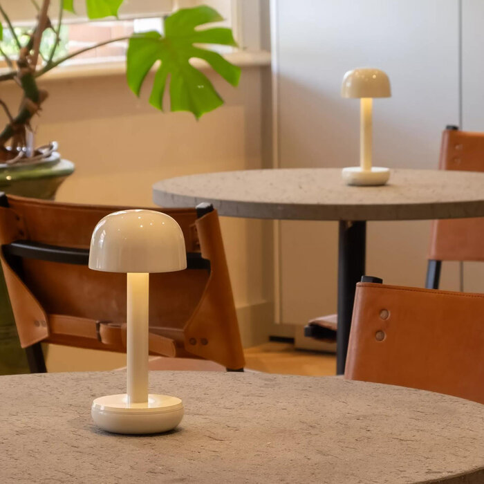 Noble Two - Rechargeable Cordless Table Lamp - High Gloss Ivory
