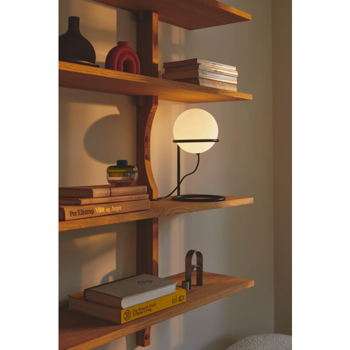 Orbita - Black Globe Table Lamp