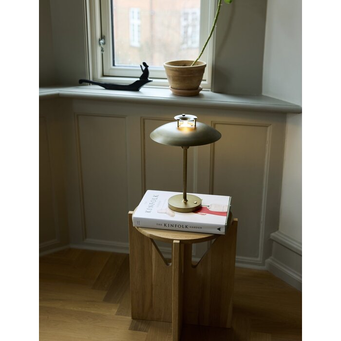 Stepp - Scandi Rechargeable Cordless Table Lamp - Antique Brass