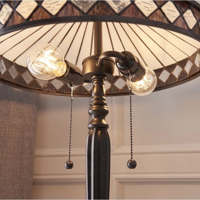 Fargo - Medium Tiffany Table Lamp