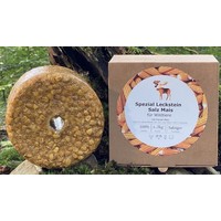 Special bait lick salt with corn kernel