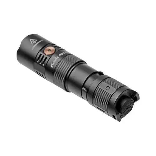 Fenix Fenix PD25R  COMPACTE OPLAADBARE ZAKLAMP