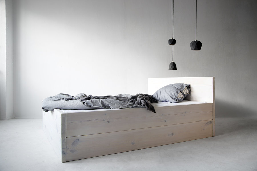 FraaiBerlin Bauholz Bett Changy white washed