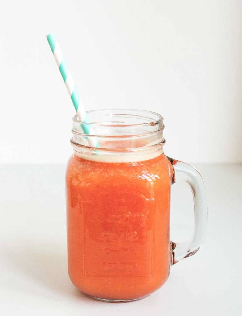 Aardbeien, grapefruit & sinaasappel juice + pulp recept