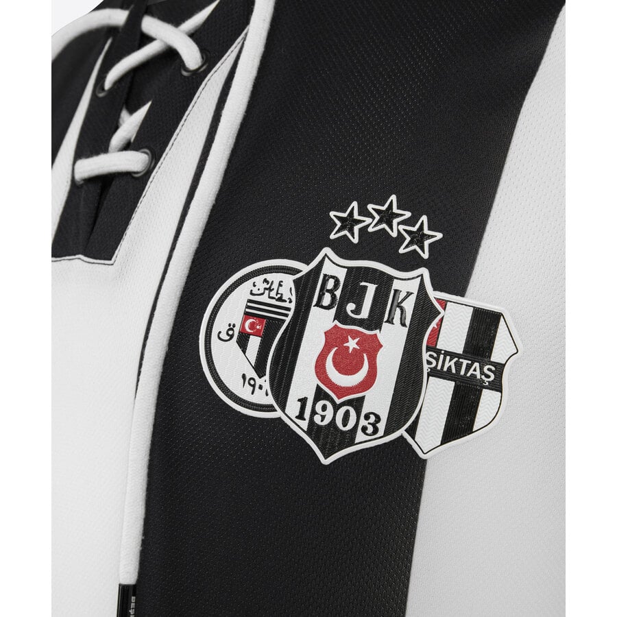 Beşiktaş 19.03 Nostalgie-Trikot mit schwarzem Krage