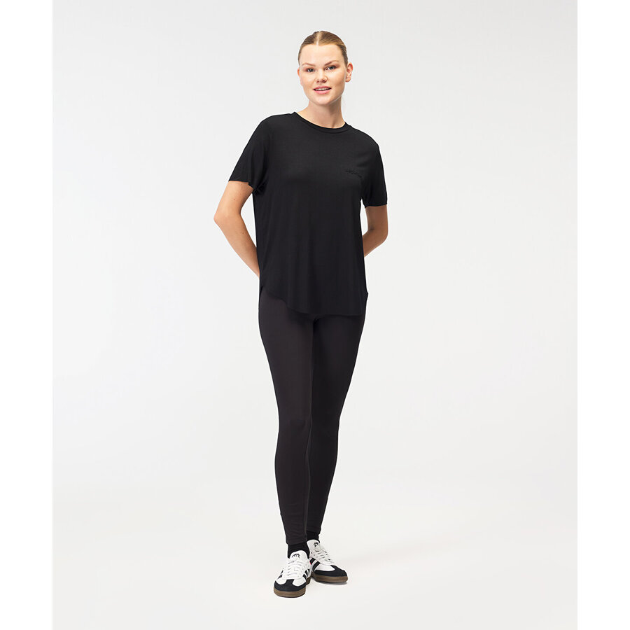 BEŞİKTAŞ KADIN T-SHIRT 8526135T3 SİYAH