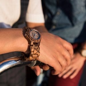 dikte Jonge dame sympathie Houten horloge kopen | OPRUIMING tot wel 70% KORTING - - Woodiful©