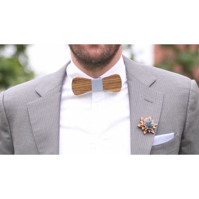 Wooden bow ties