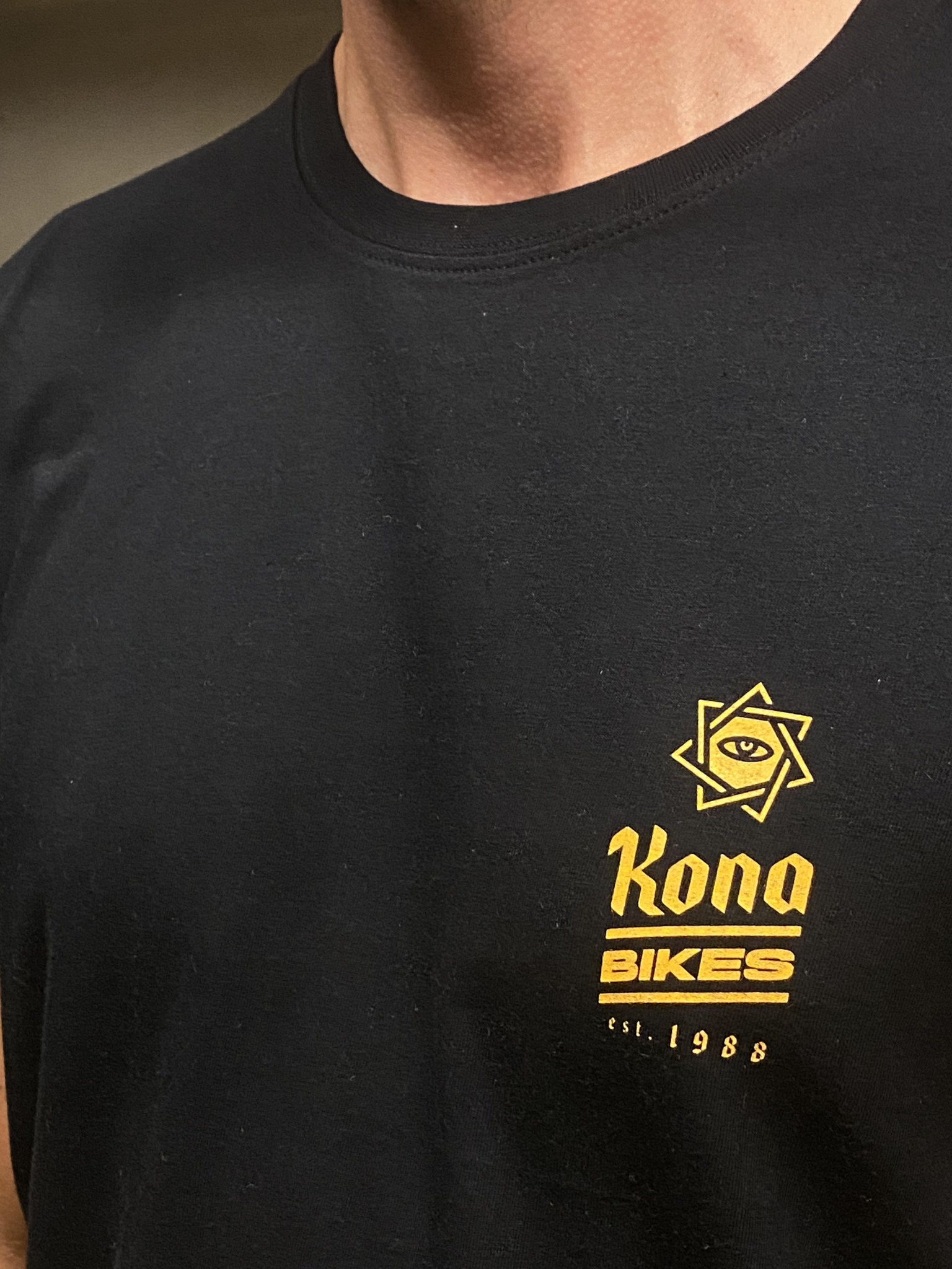 Kona Brewed T-shirt Small