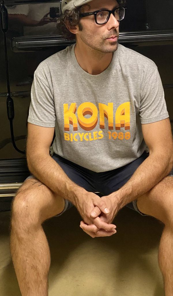 Kona Palinopsia T-shirt Small