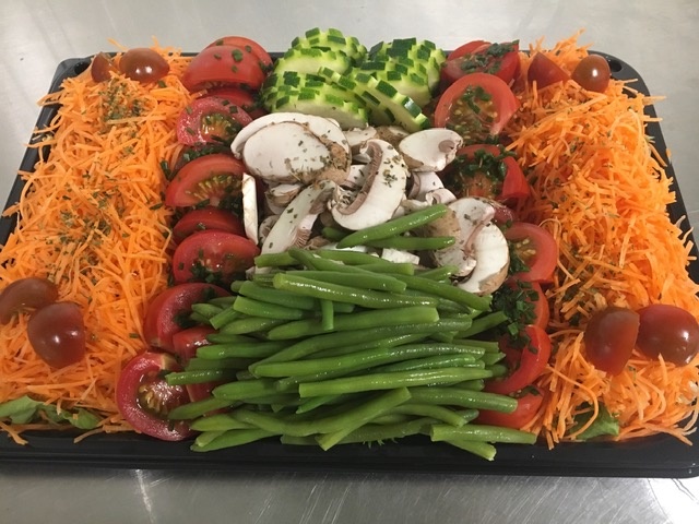 Groenteschotel met sauzen (prijs per pers.)