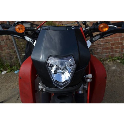 Cross / Enduro Front + Straps Black